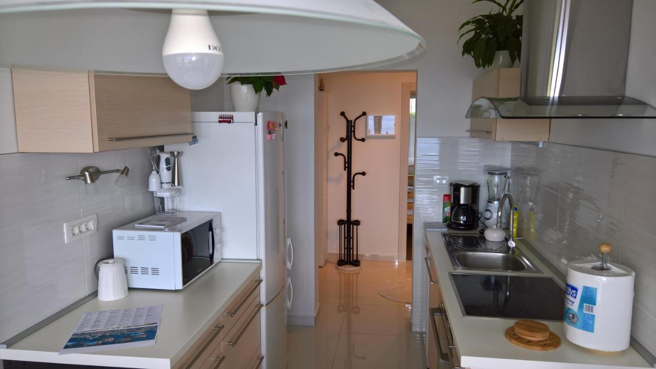 Apartment Nives Opatija Exterior photo